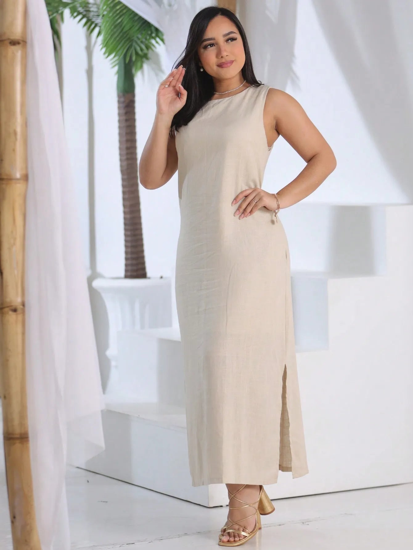 Vestido Feminino Linho Midi Bolsos Liso Alça Larga Elegante