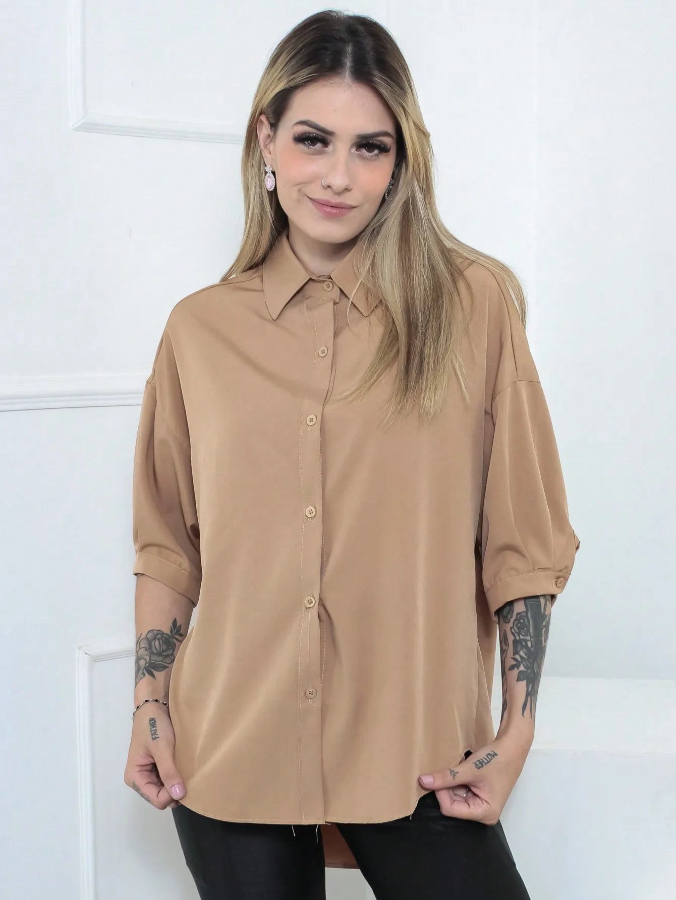 Camisa Feminina Meia Manga com Elastano