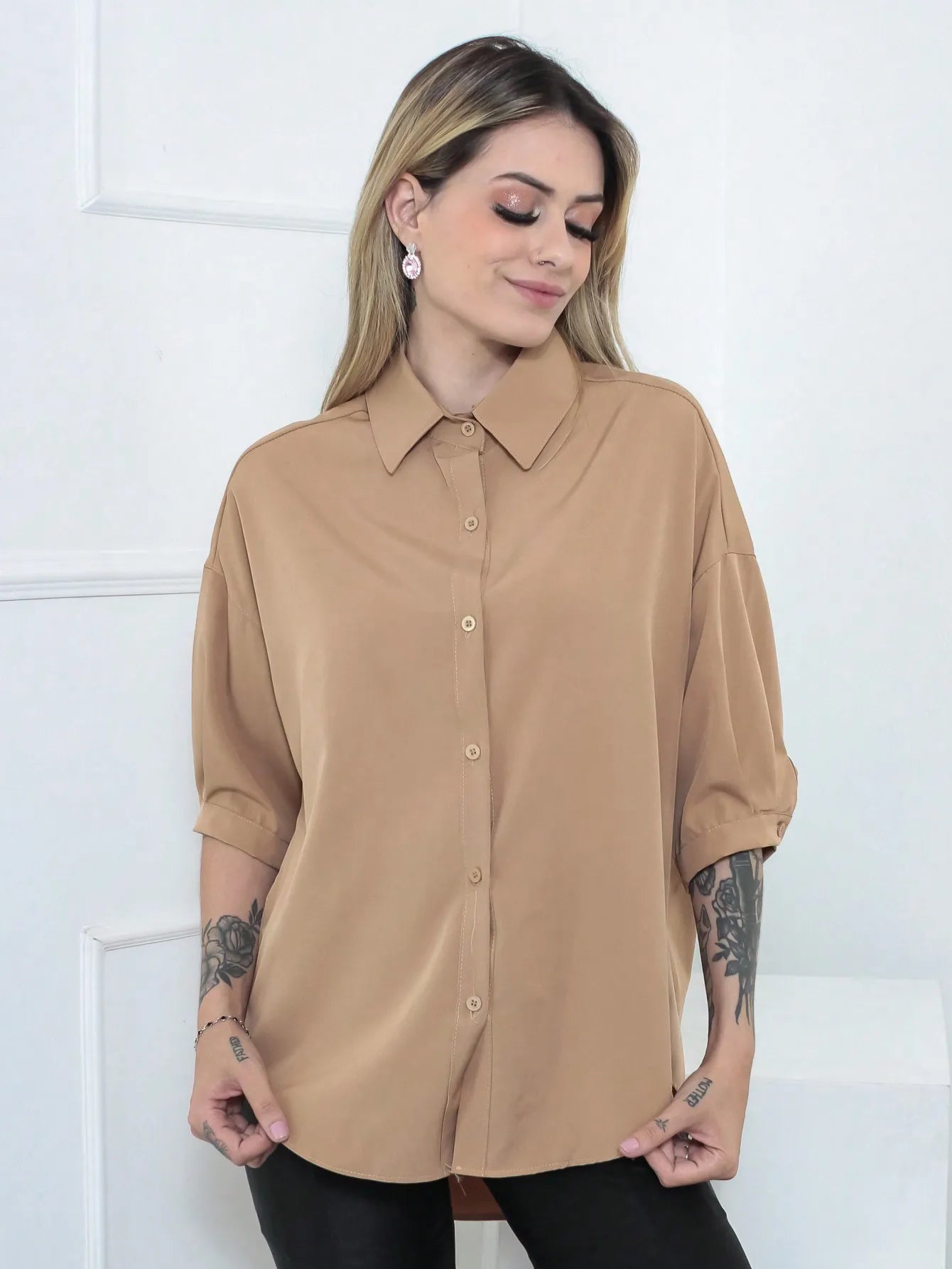 Camisa Feminina Meia Manga com Elastano