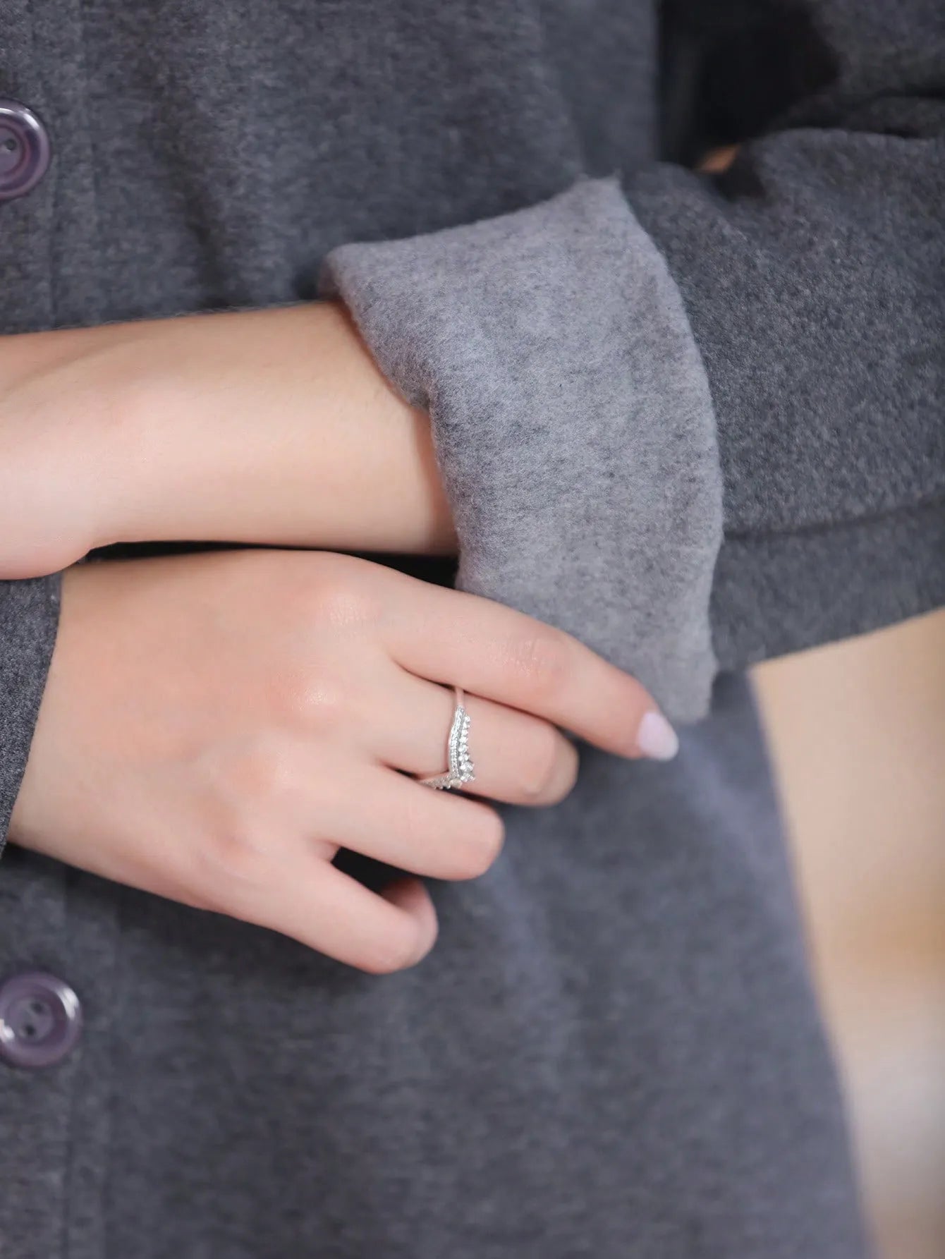 Conjunto feminino com casaco e calças