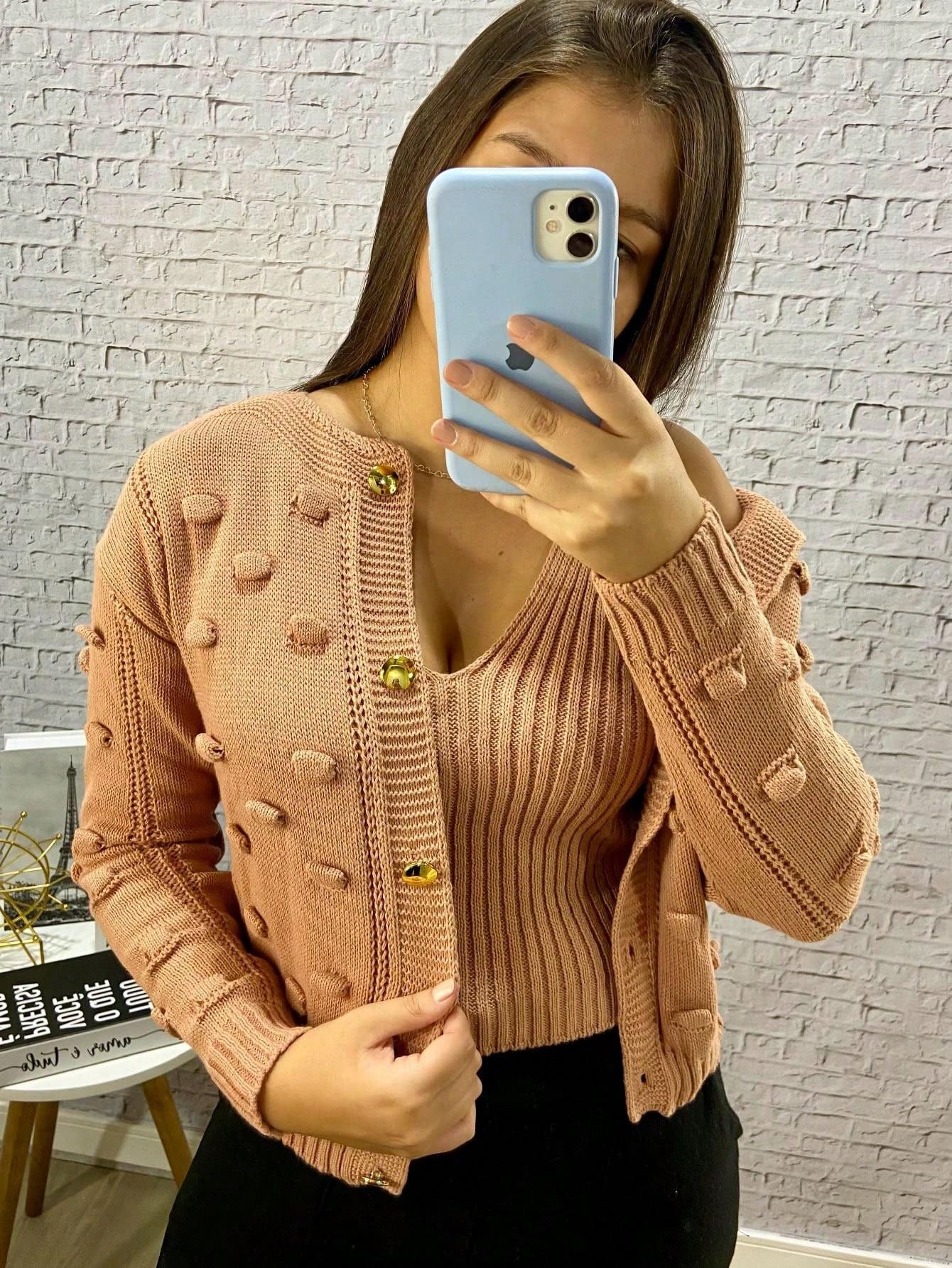 Casaco pom pom e cropped de Inverno