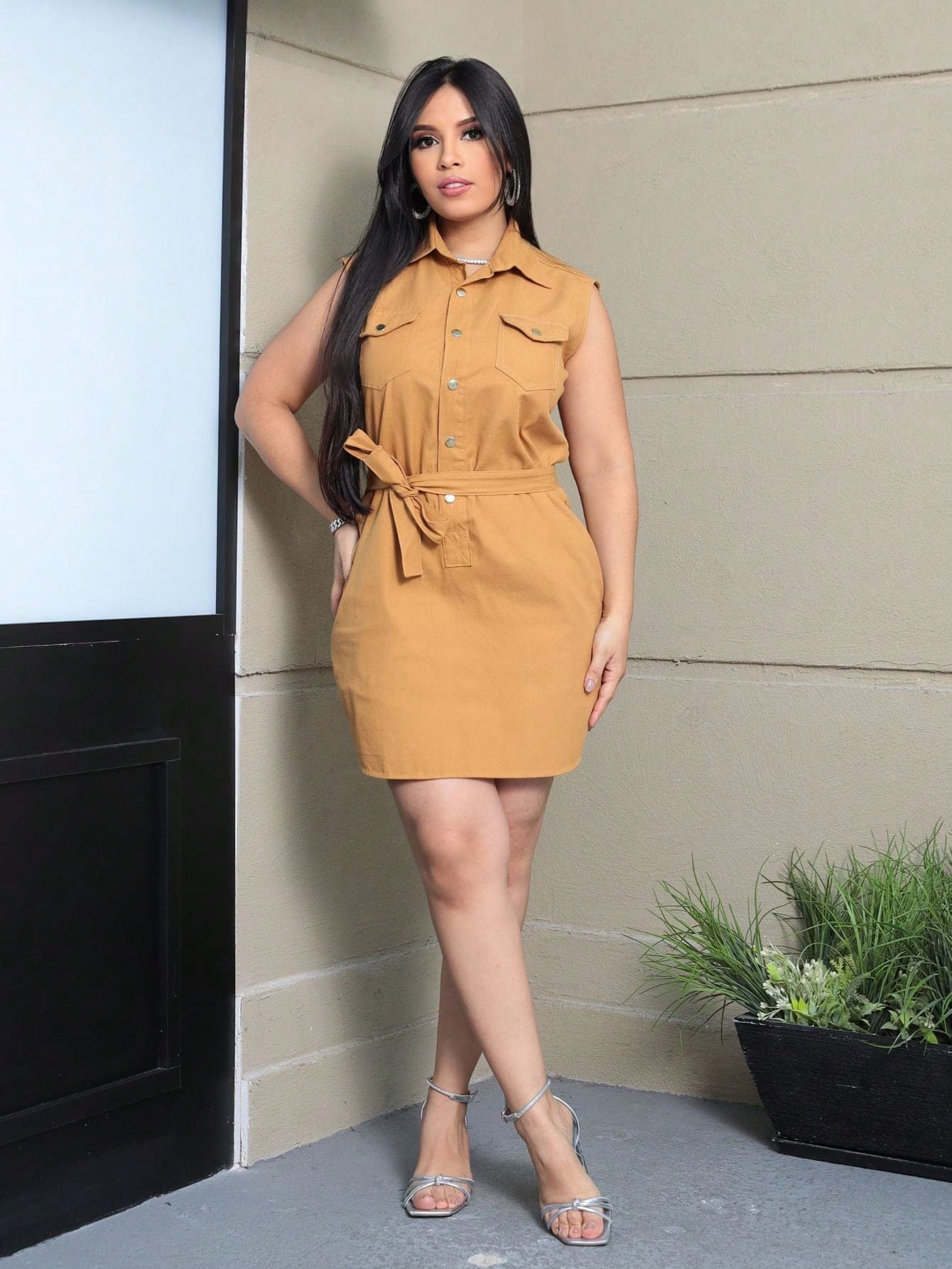 Vestido Sarja Feminino Chemise Regata Soltinho com Botões