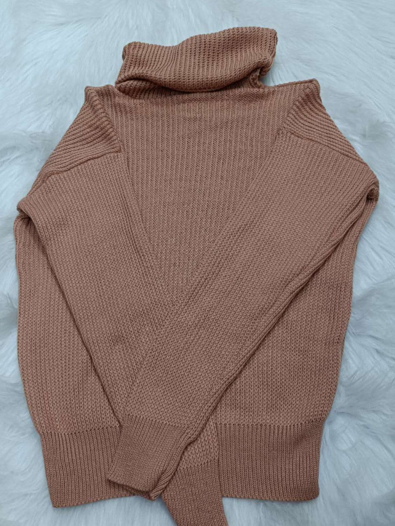 Blusa feminina tricot gola alta - Baita Opção - A sua melhor escolha