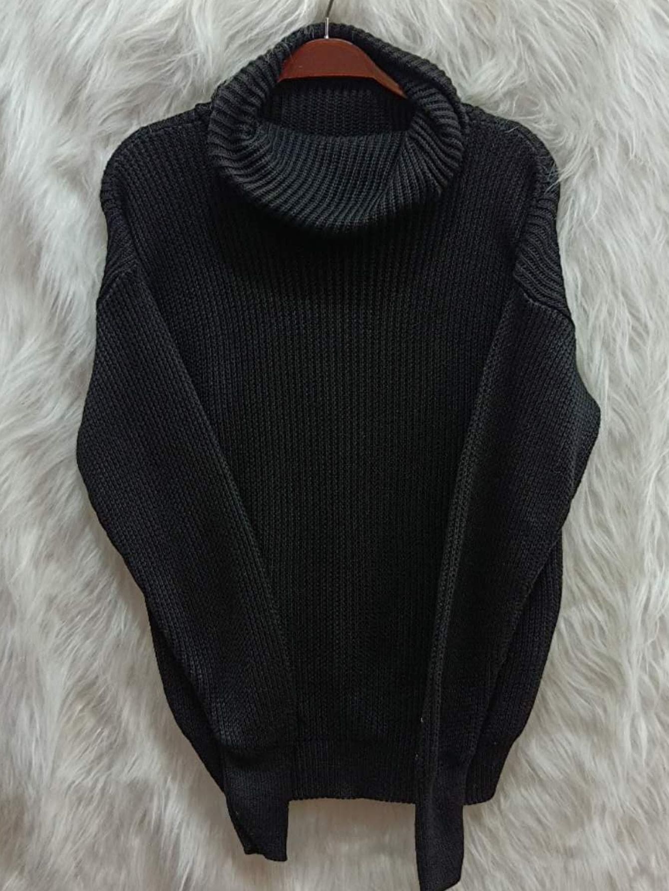 Blusa feminina tricot gola alta - Baita Opção - A sua melhor escolha