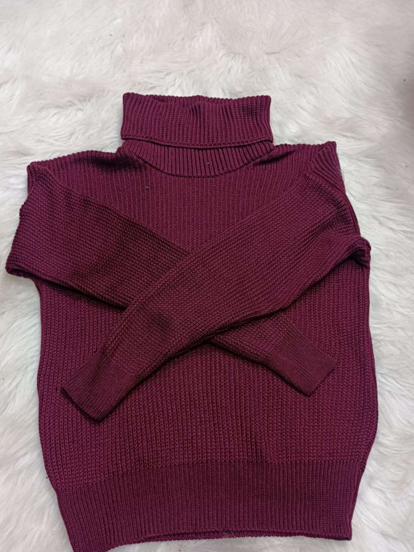 Blusa feminina tricot gola alta - Baita Opção - A sua melhor escolha