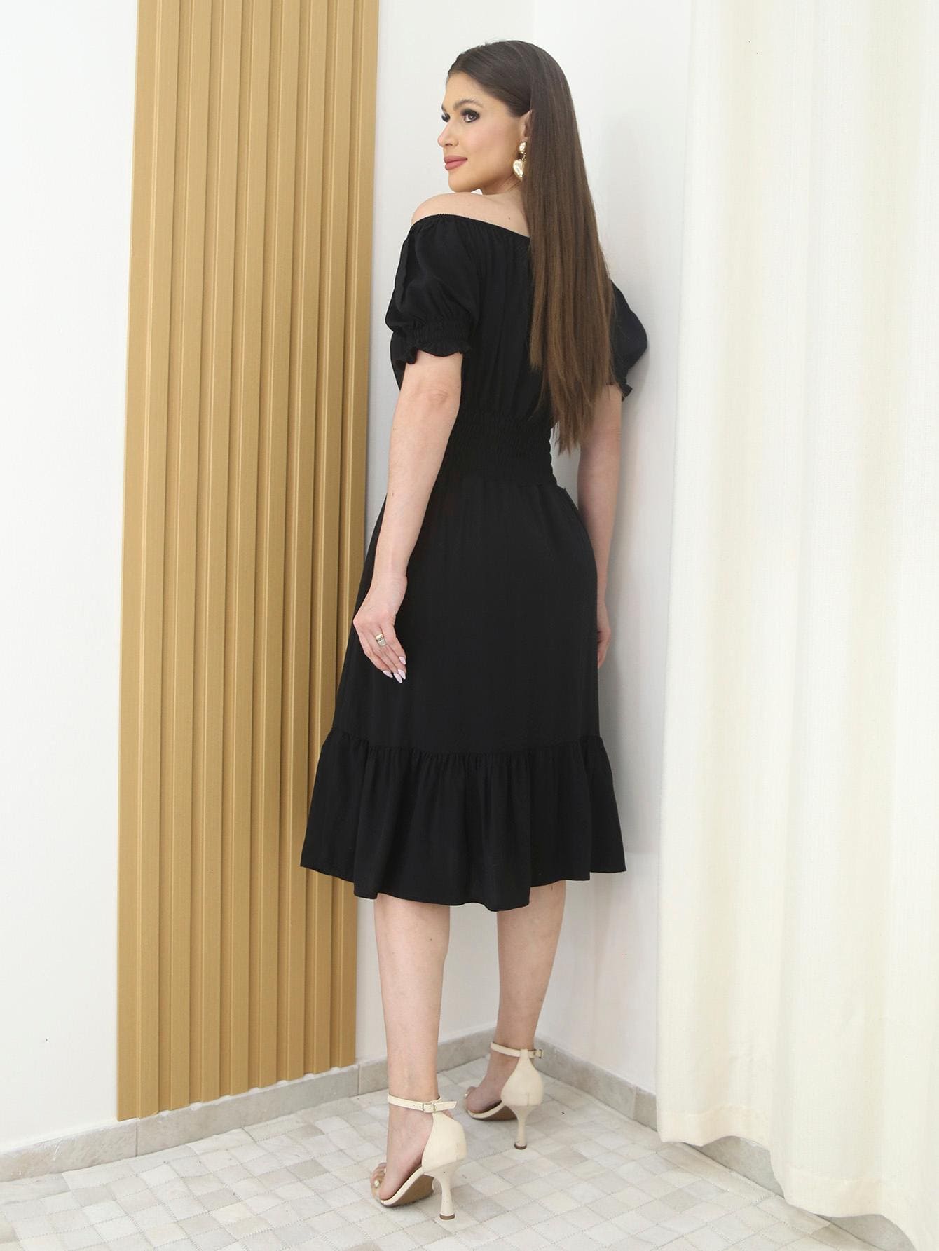 Vestido Festa Mídi Manguinha com Elástico Evángelica