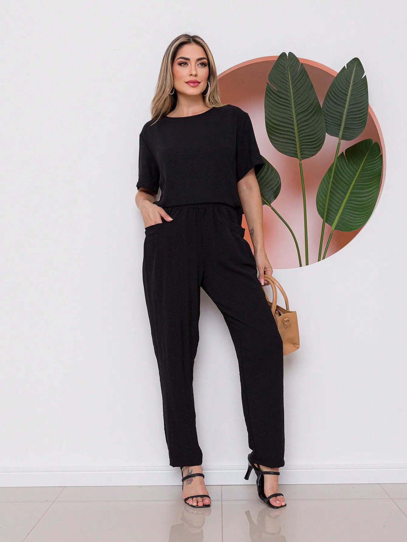 Conjunto Individual Cropped e Calça Feminino