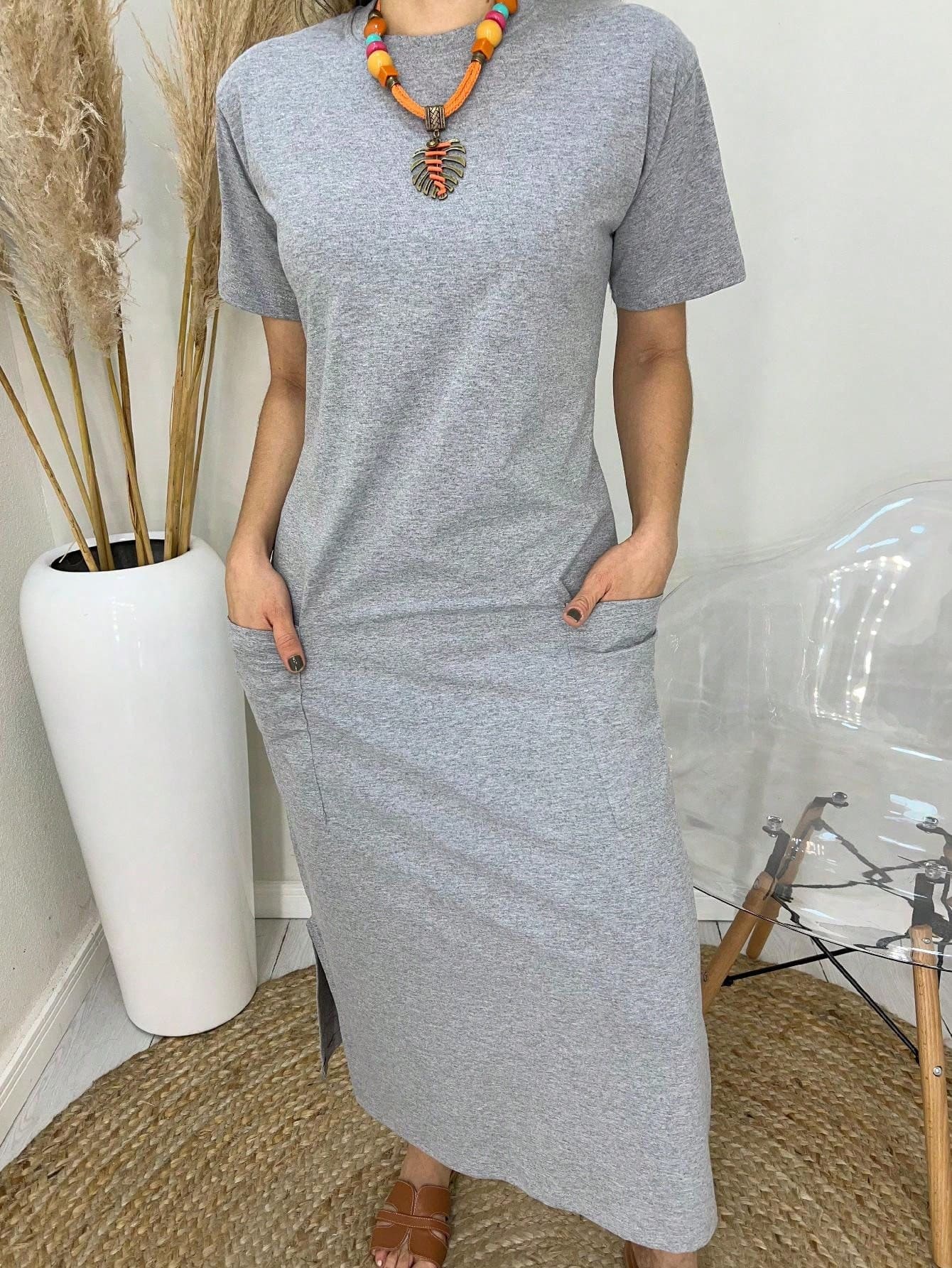 Vestido midi algodão básico camiseta com bolso