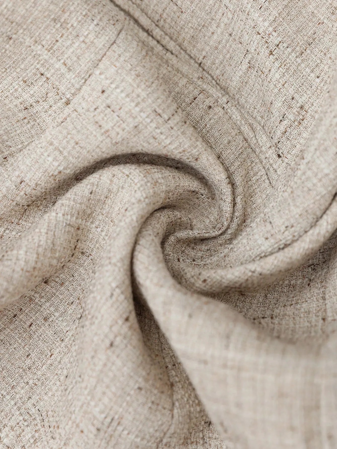 Conjunto Top Bustier com Botão na Frente e Saia de Tweed Estilo