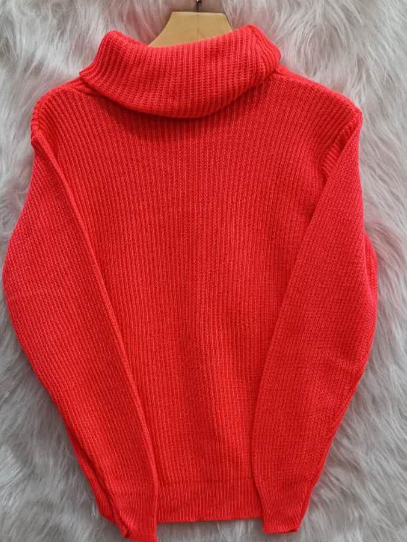 Blusa feminina tricot gola alta - Baita Opção - A sua melhor escolha